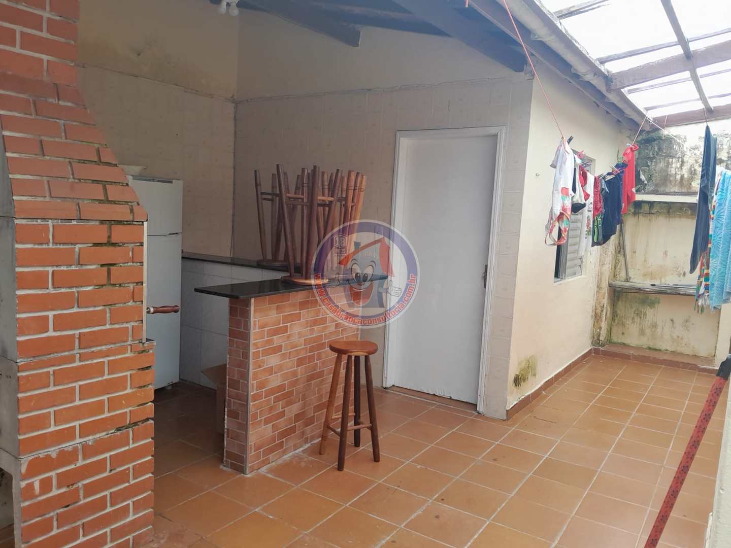 Casa à venda com 3 quartos, 70m² - Foto 11