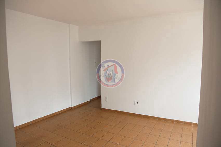 Apartamento à venda com 1 quarto, 70m² - Foto 4