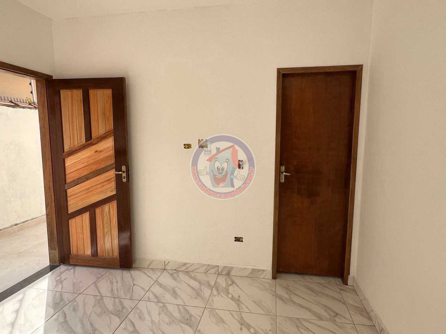 Casa à venda com 2 quartos, 125m² - Foto 8