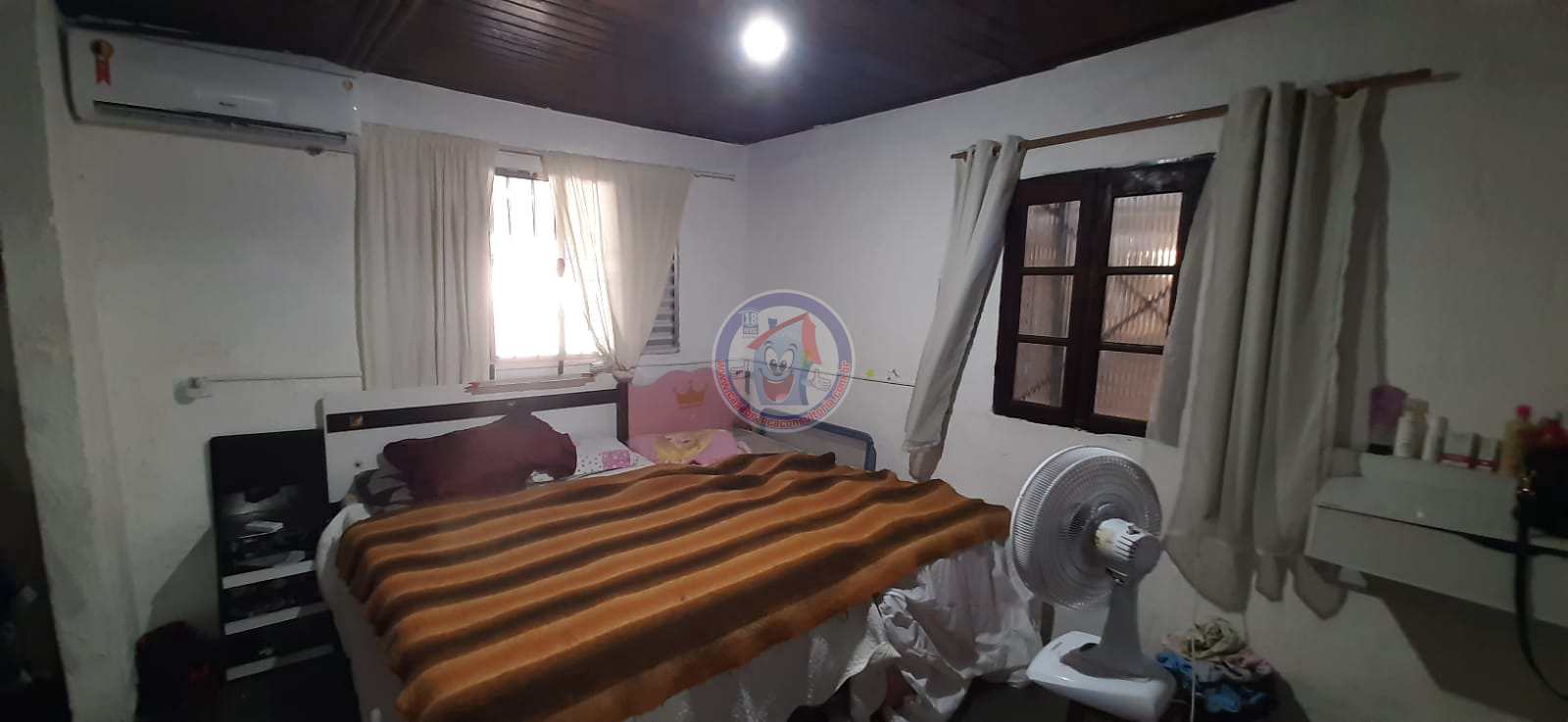 Casa à venda com 2 quartos, 110m² - Foto 12