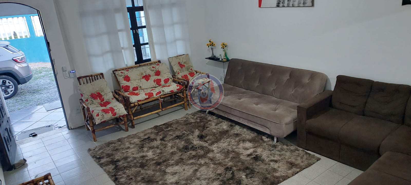 Casa à venda com 2 quartos, 130m² - Foto 3