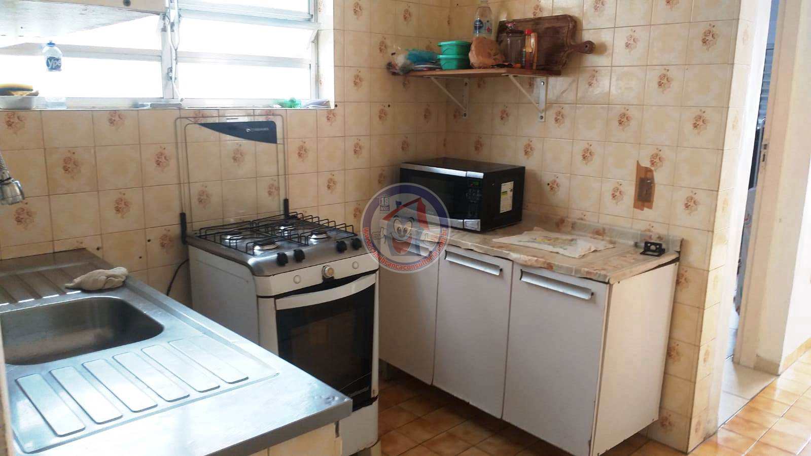 Casa à venda com 3 quartos, 90m² - Foto 10