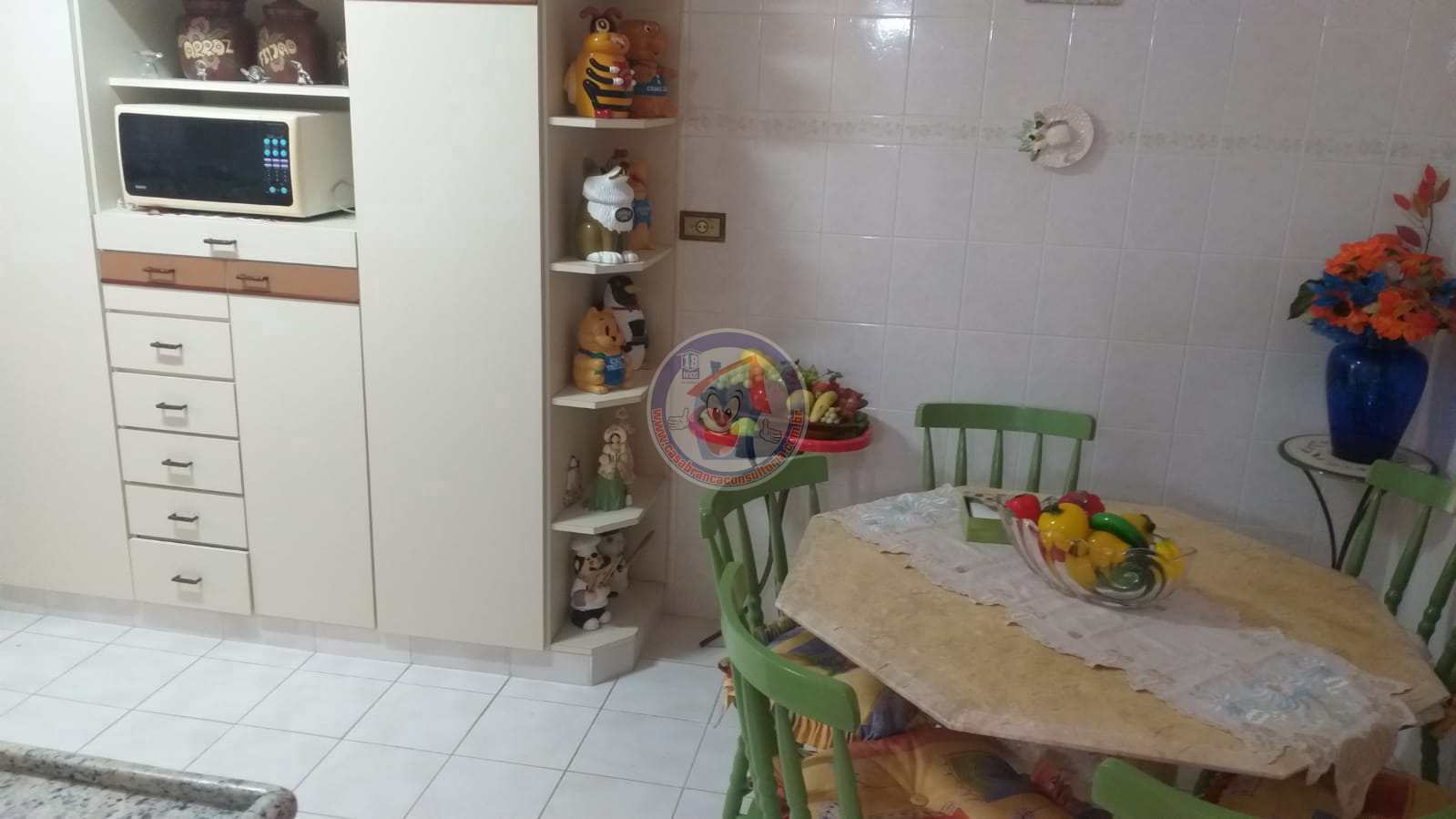 Apartamento à venda com 2 quartos, 100m² - Foto 11