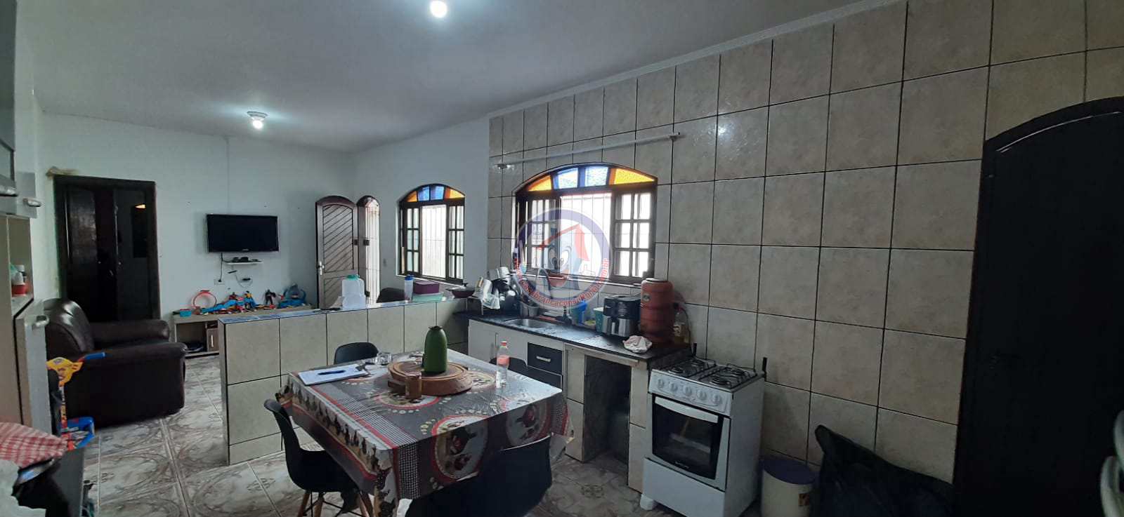 Casa à venda com 3 quartos, 84m² - Foto 4