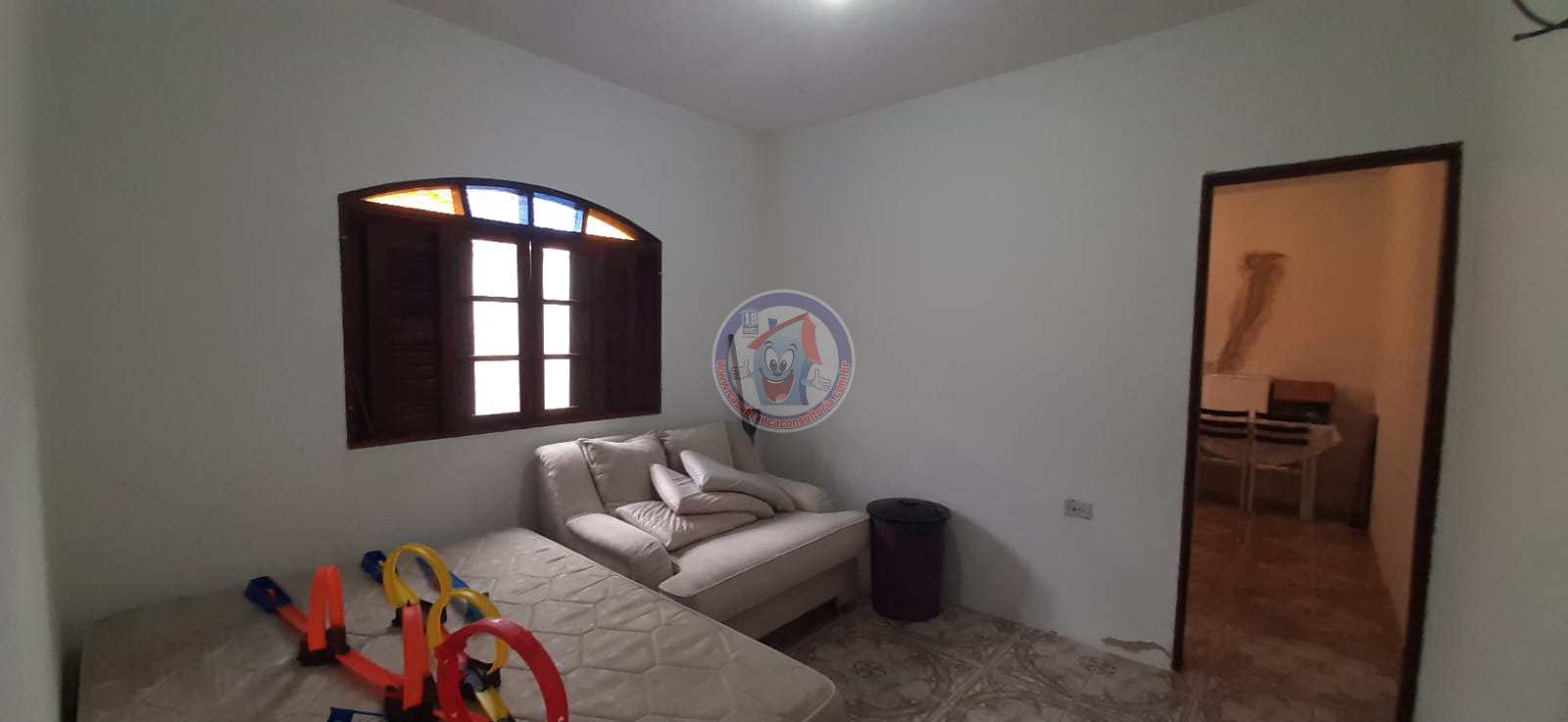 Casa à venda com 3 quartos, 84m² - Foto 7