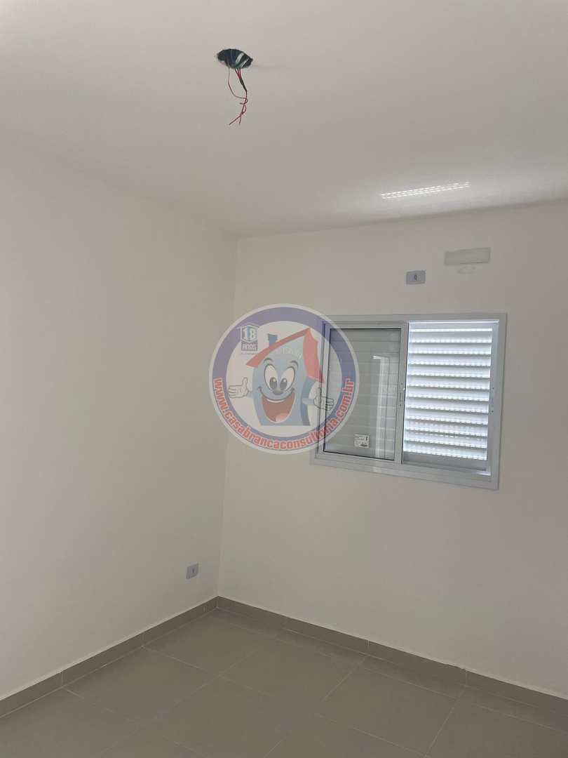 Casa à venda com 2 quartos, 60m² - Foto 10