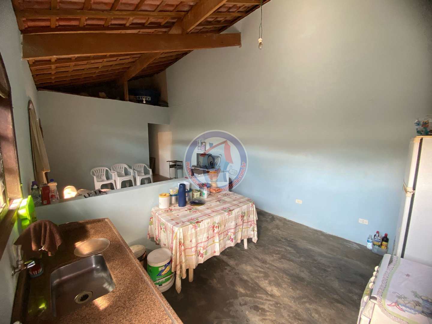 Casa à venda com 2 quartos, 60m² - Foto 5