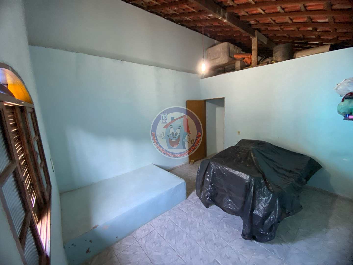 Casa à venda com 2 quartos, 60m² - Foto 13