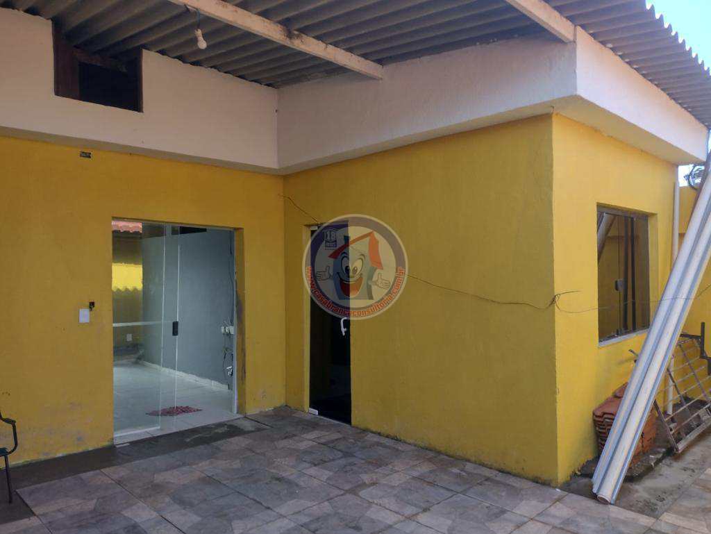 Casa à venda com 2 quartos, 71m² - Foto 2