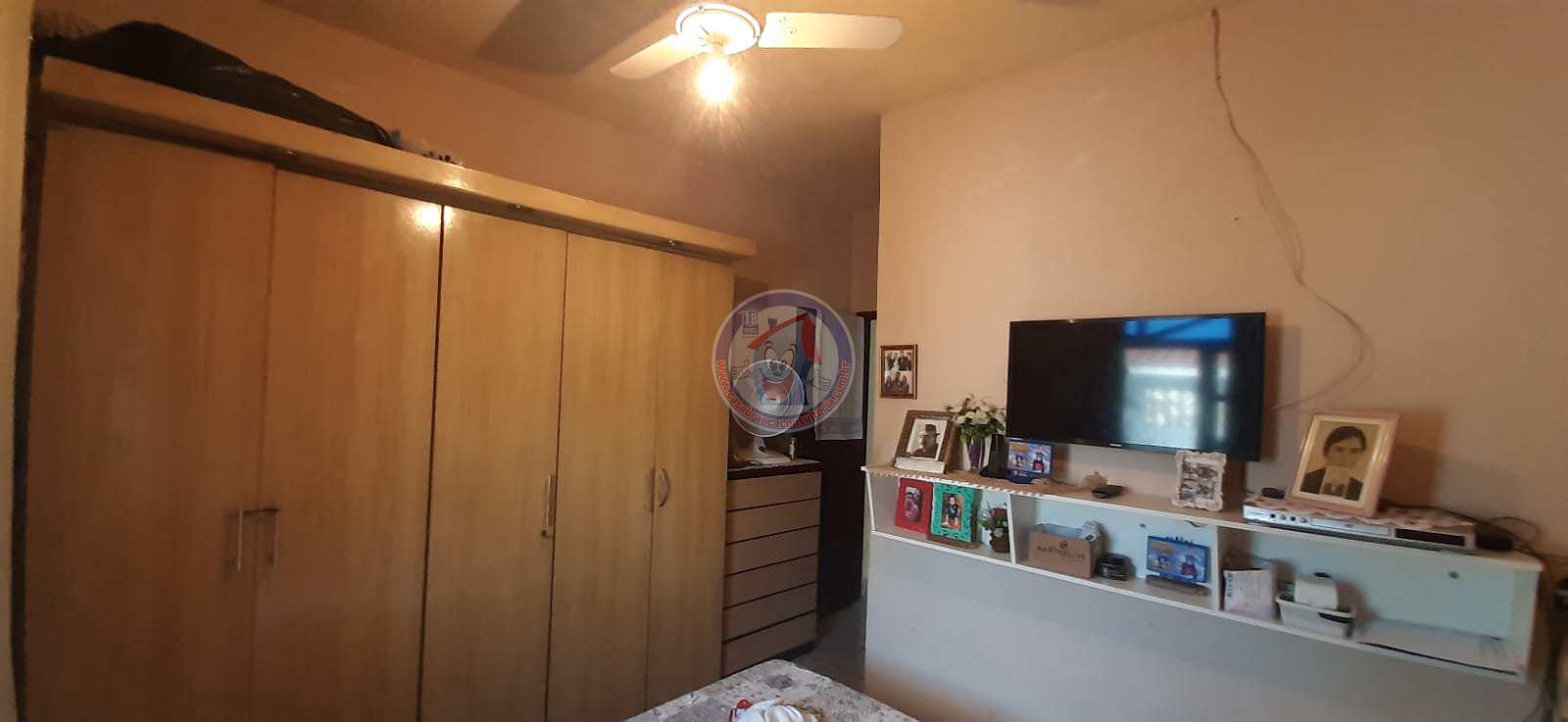 Casa à venda com 2 quartos, 90m² - Foto 4