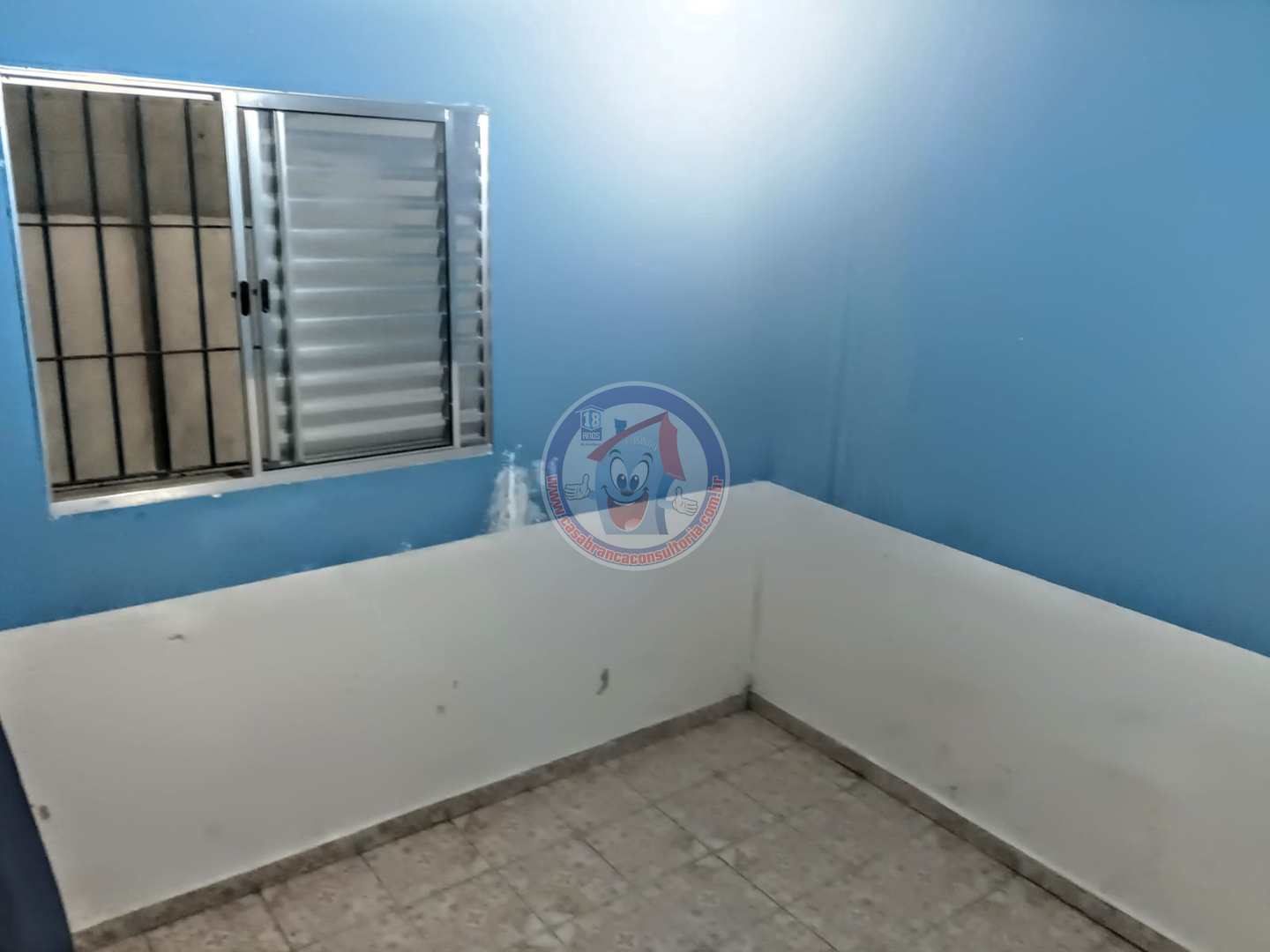 Casa à venda com 2 quartos, 55m² - Foto 8