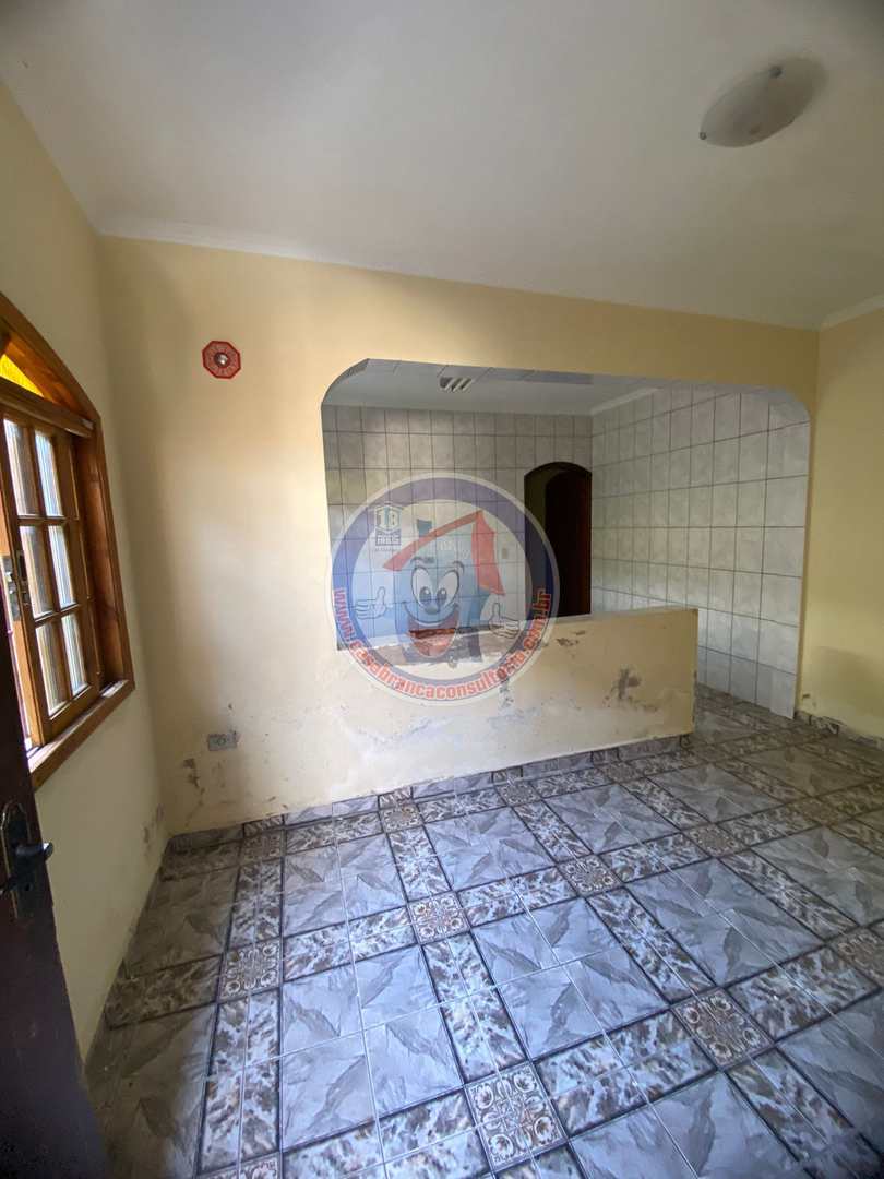 Casa à venda com 2 quartos, 65m² - Foto 11