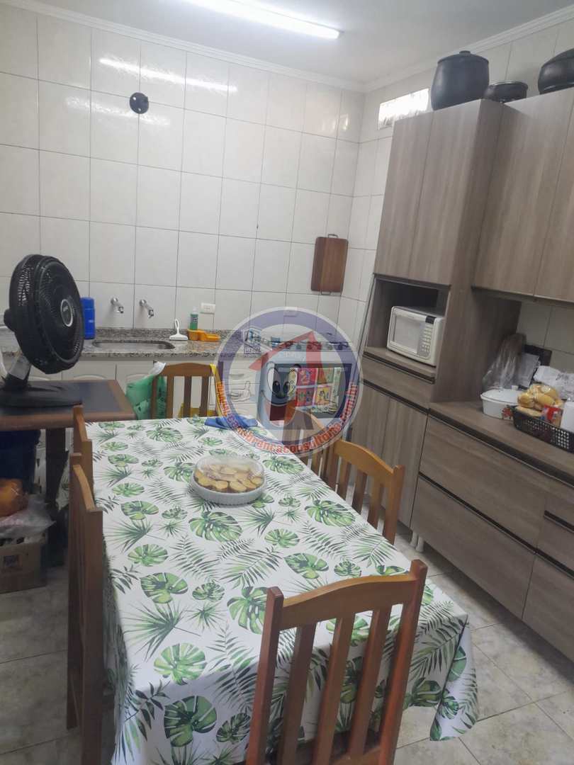 Casa à venda com 2 quartos, 125m² - Foto 5