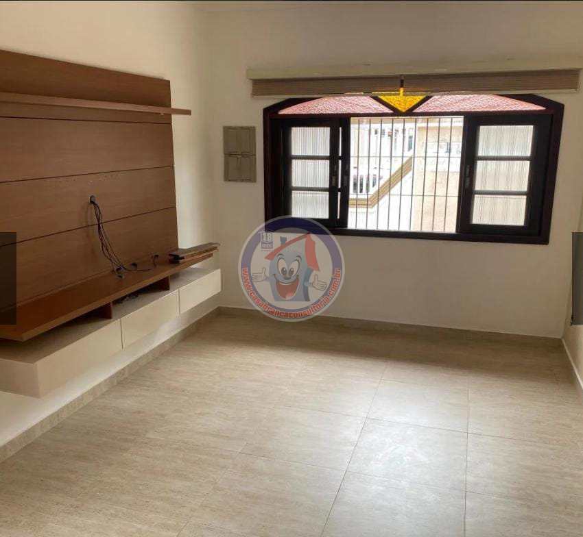 Casa à venda com 4 quartos, 110m² - Foto 3