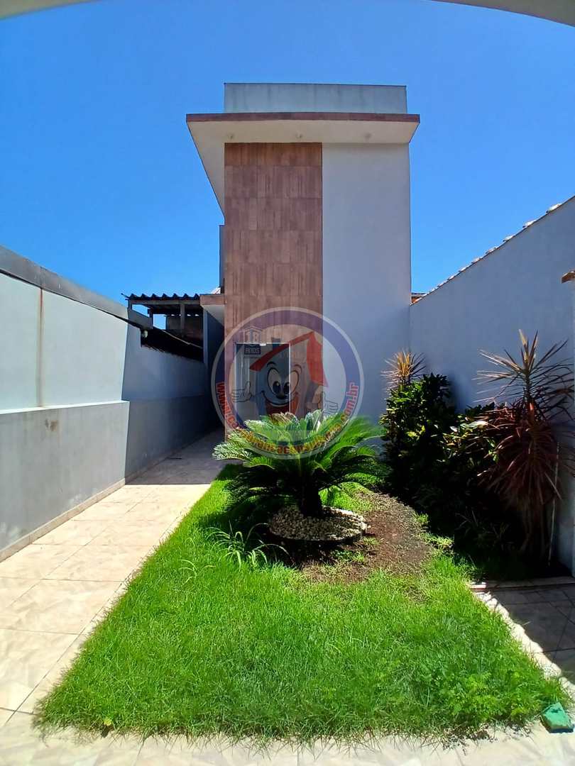 Sobrado à venda com 2 quartos, 128m² - Foto 1