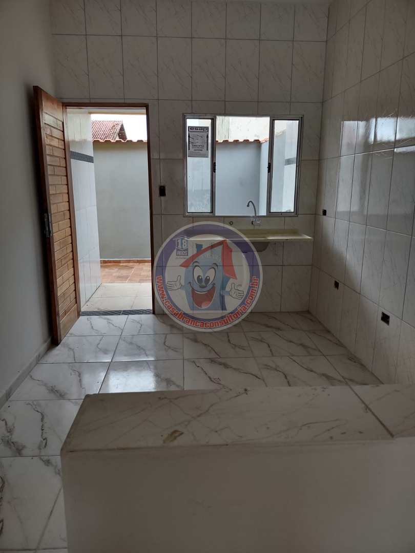 Casa à venda com 2 quartos, 80m² - Foto 6