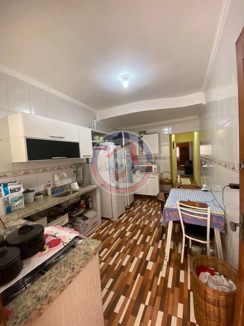 Sobrado à venda com 2 quartos, 104m² - Foto 12