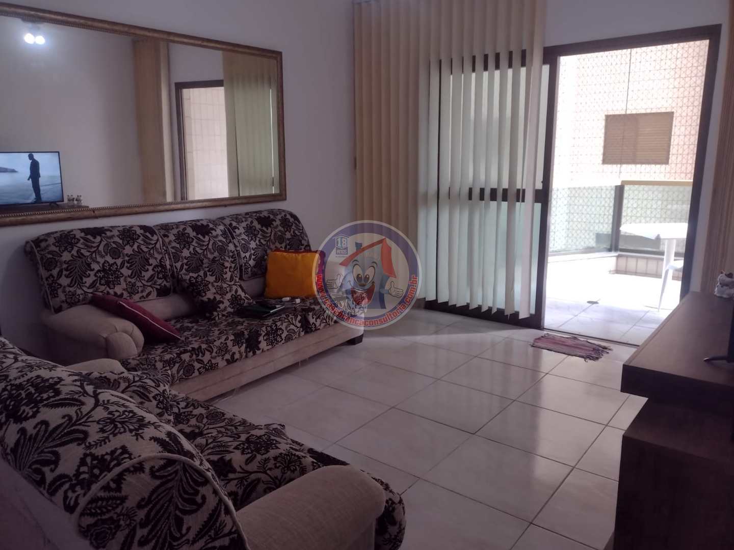 Apartamento à venda com 3 quartos, 116m² - Foto 1