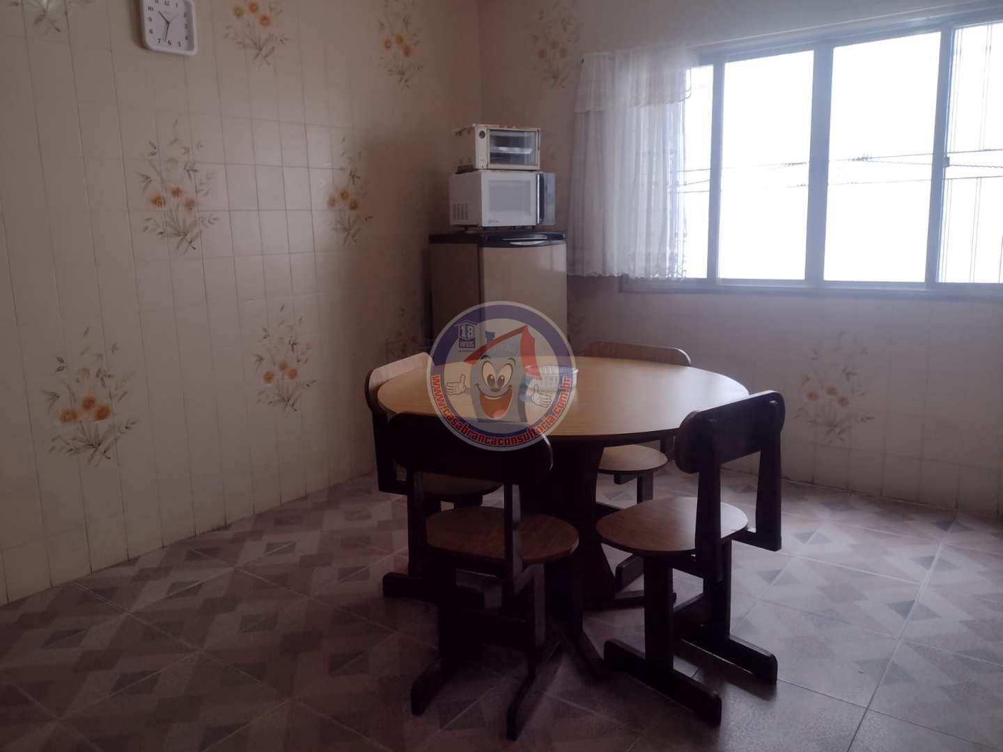 Casa à venda com 3 quartos, 300m² - Foto 7