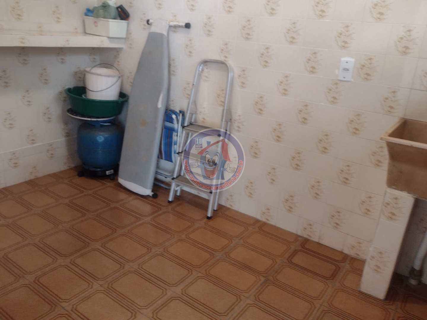 Casa à venda com 3 quartos, 300m² - Foto 25