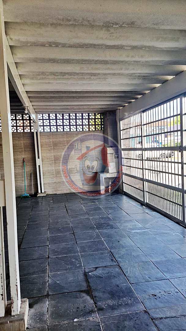 Casa à venda com 2 quartos, 120m² - Foto 31