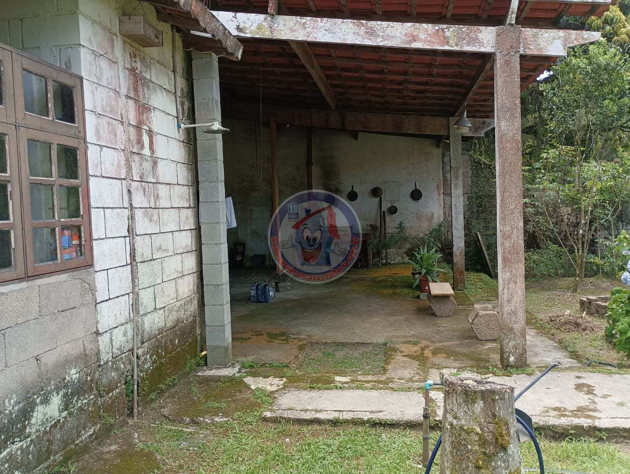 Chácara à venda com 3 quartos, 254m² - Foto 10
