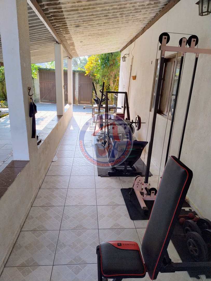 Chácara à venda com 4 quartos, 560m² - Foto 16