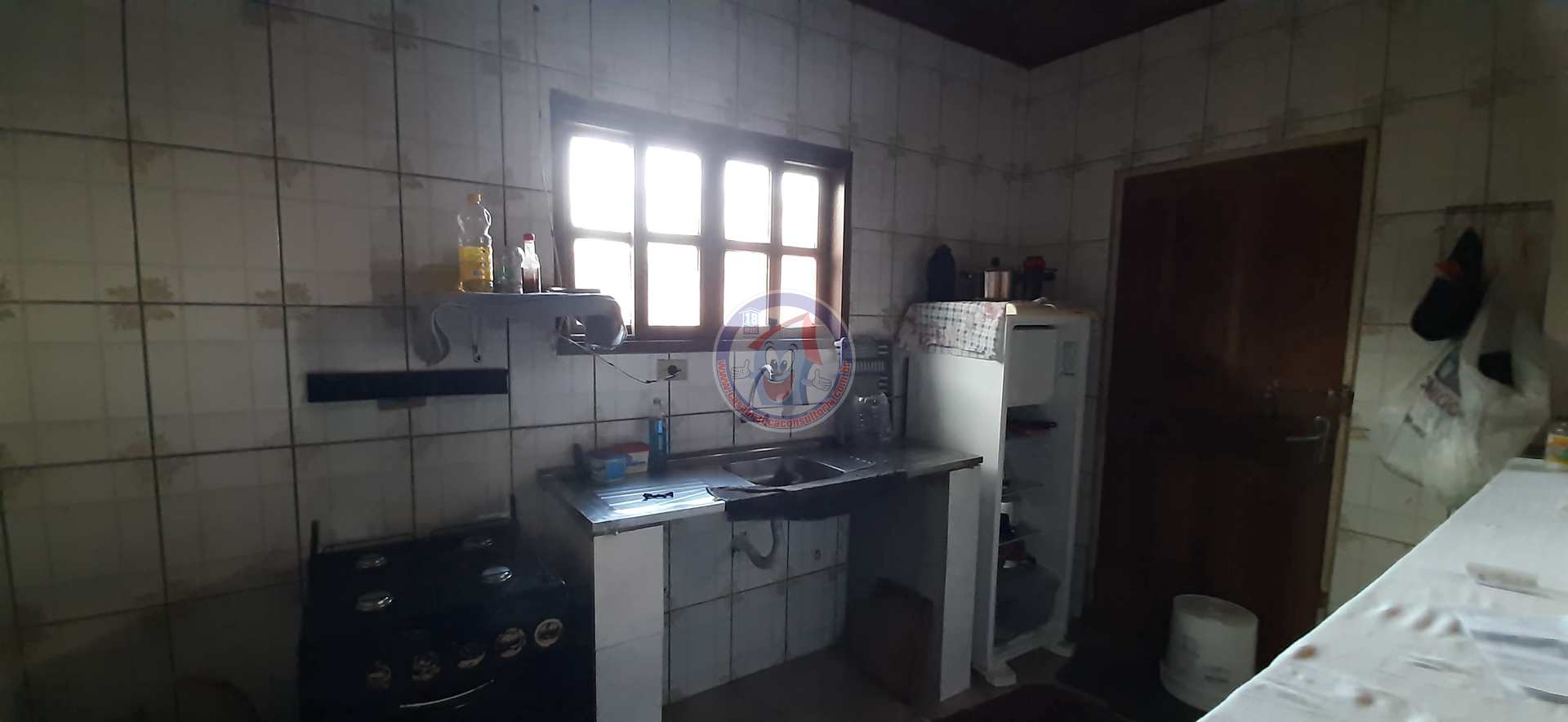 Casa para alugar com 2 quartos, 75m² - Foto 9