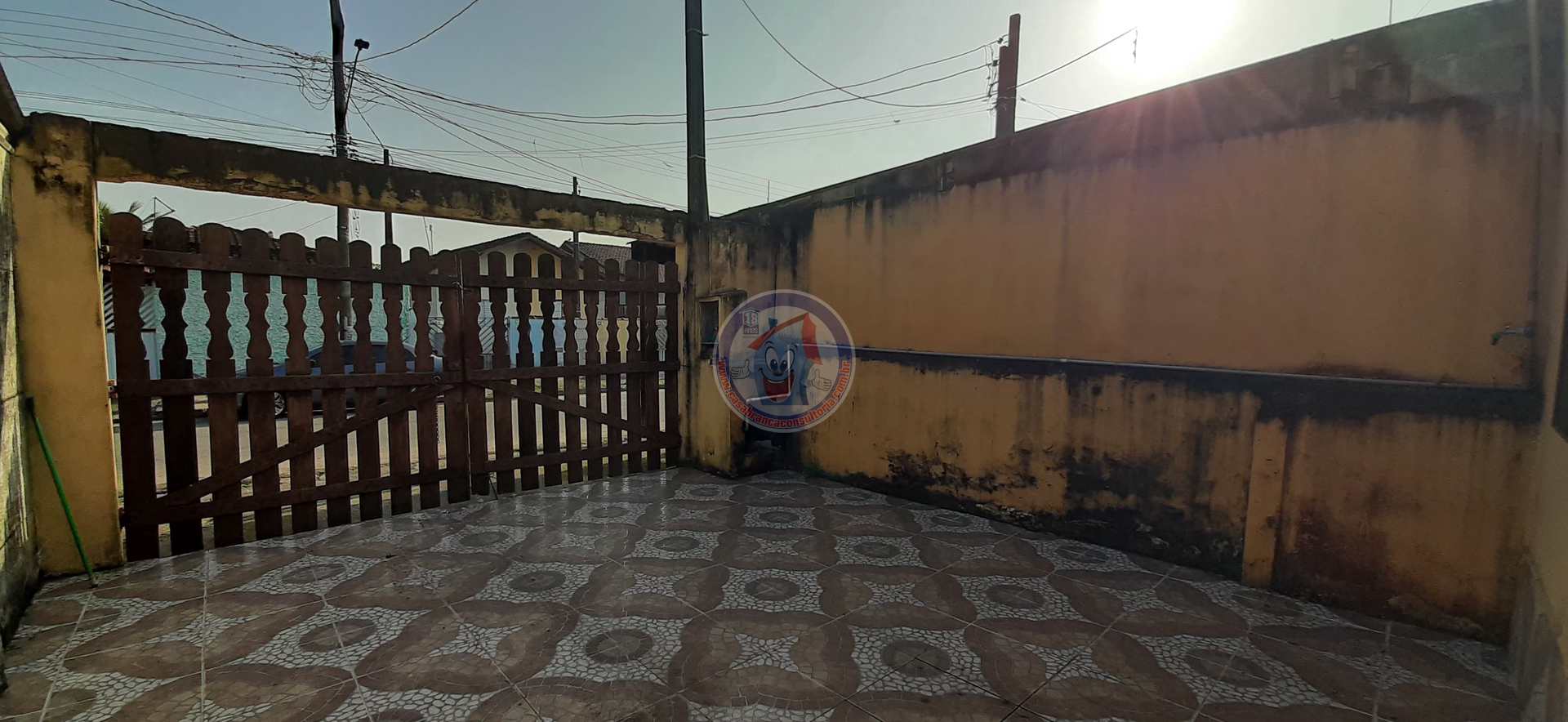 Casa para alugar com 2 quartos, 75m² - Foto 2
