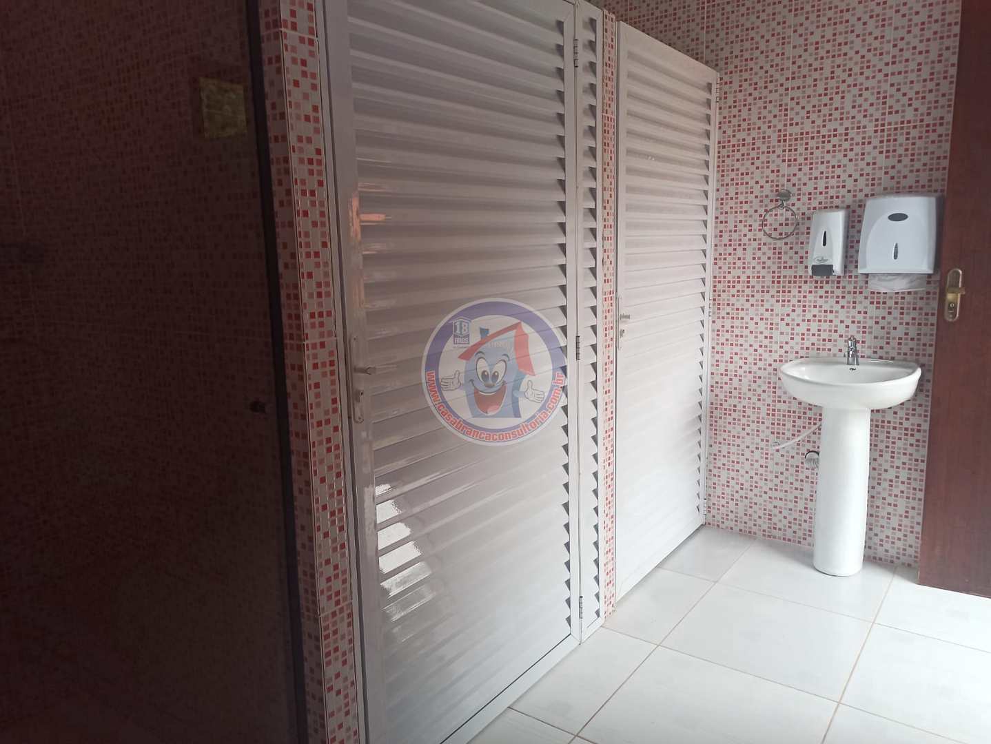 Conjunto Comercial-Sala à venda com 1 quarto, 202m² - Foto 33