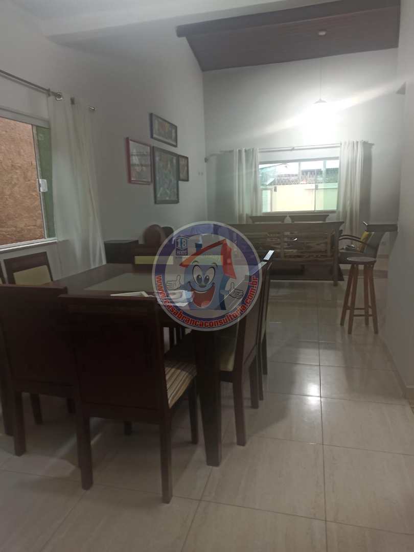 Casa à venda e aluguel com 5 quartos, 213m² - Foto 5