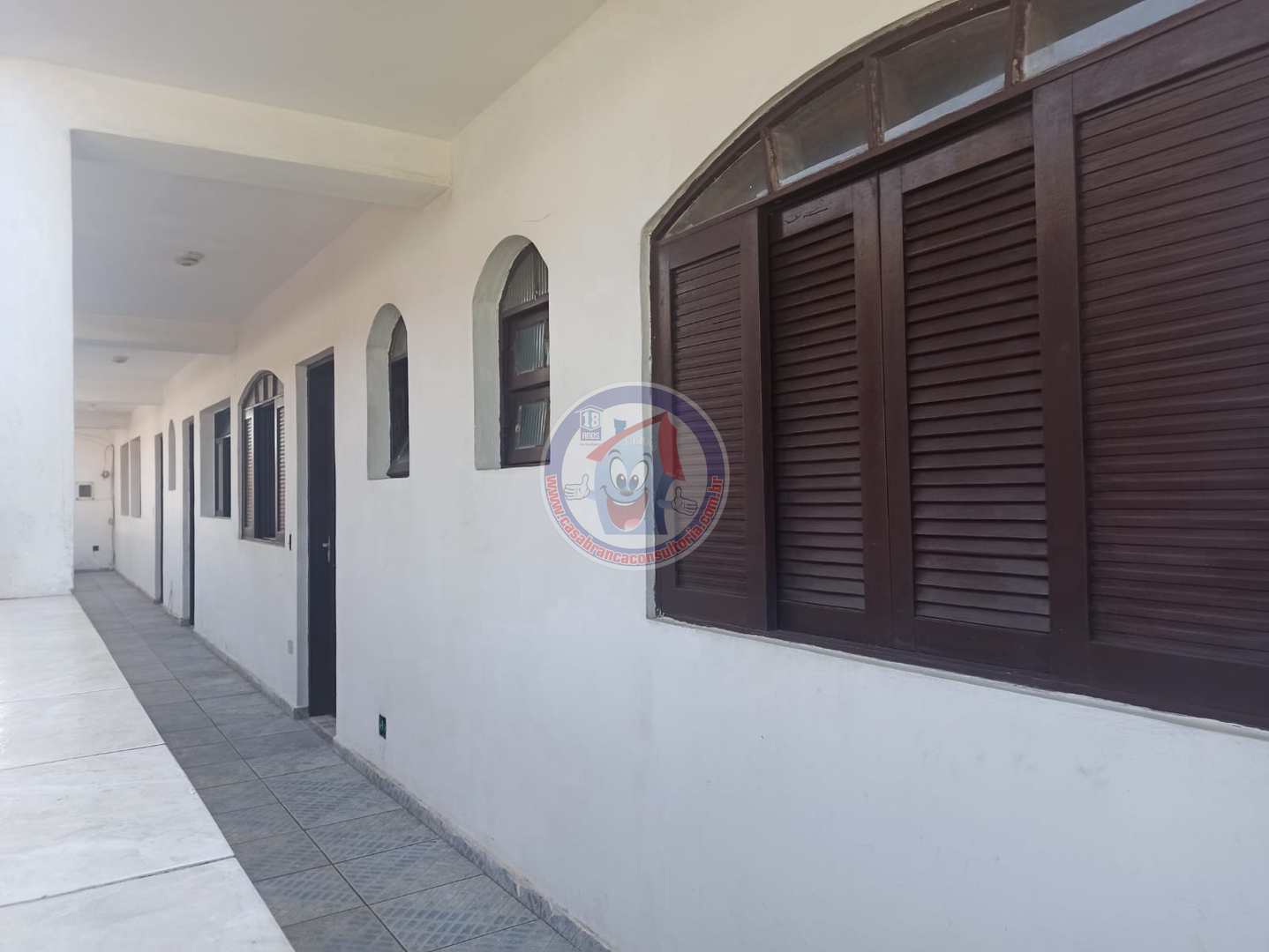 Casa à venda e aluguel com 32 quartos, 1422m² - Foto 10
