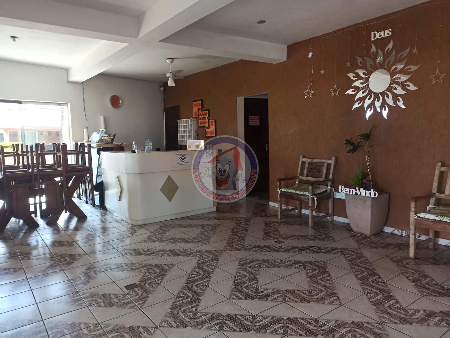 Casa à venda e aluguel com 32 quartos, 1422m² - Foto 3