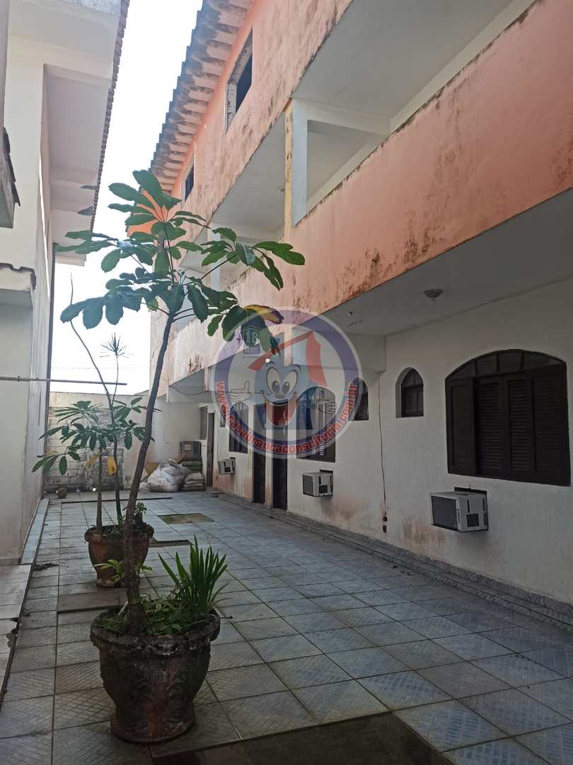 Casa à venda e aluguel com 32 quartos, 1422m² - Foto 16