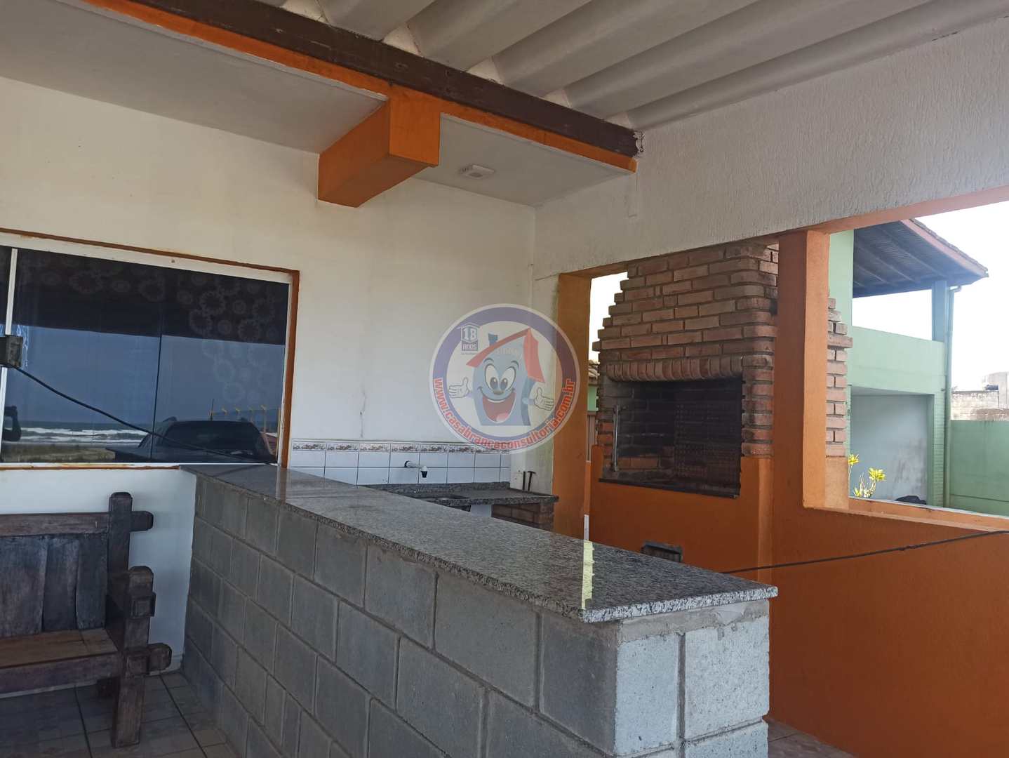 Casa à venda e aluguel com 32 quartos, 1422m² - Foto 2