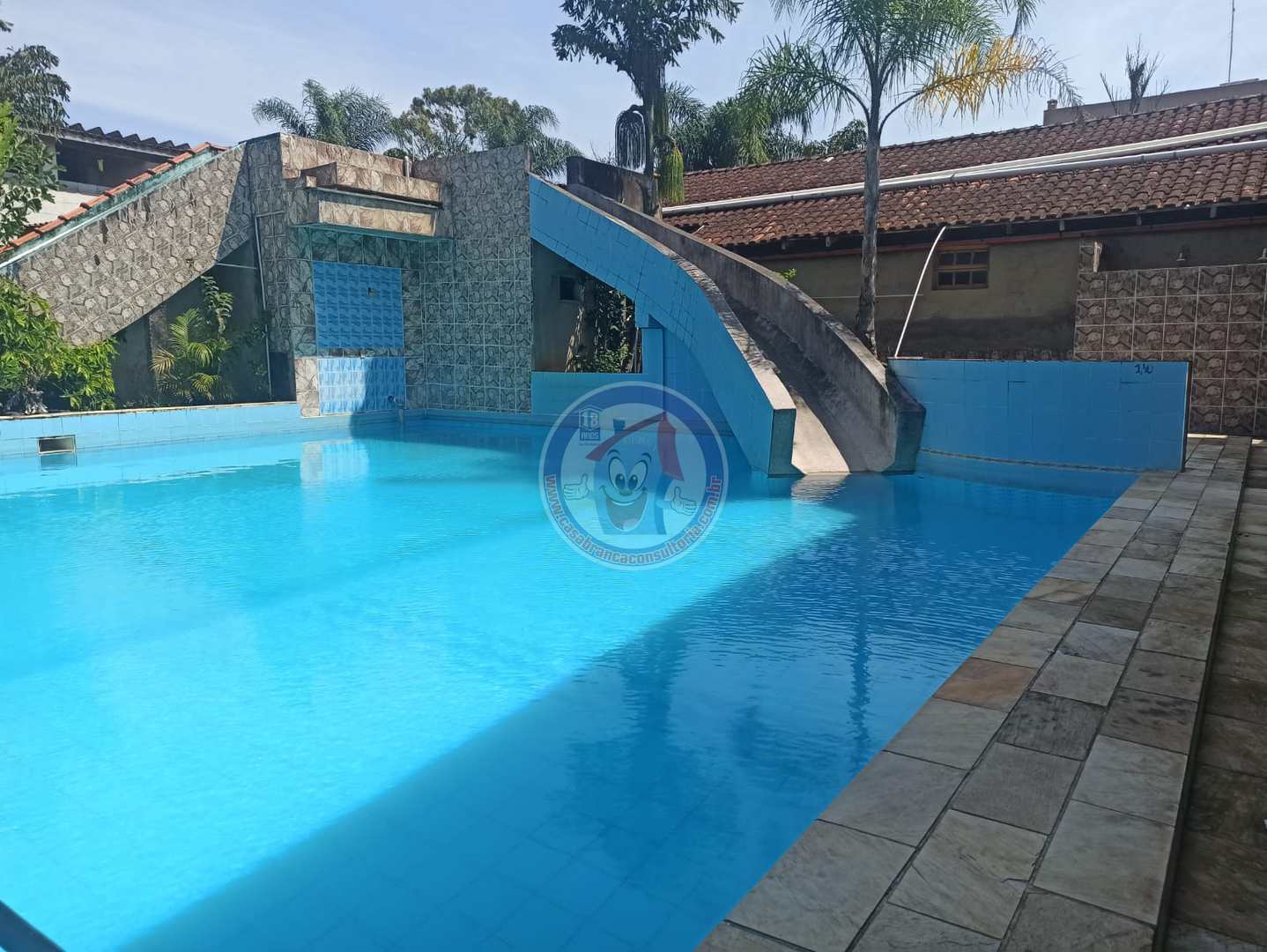 Casa à venda e aluguel com 90 quartos, 5000m² - Foto 30