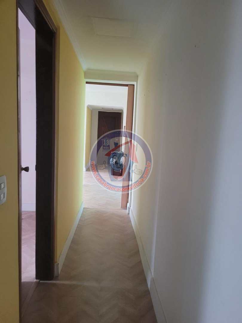 Apartamento para alugar com 4 quartos, 158m² - Foto 8