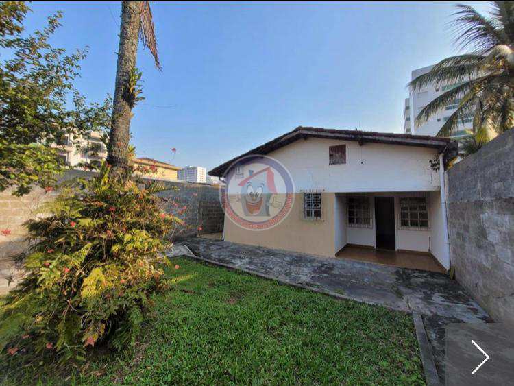 Casa à venda e aluguel com 3 quartos, 177m² - Foto 2