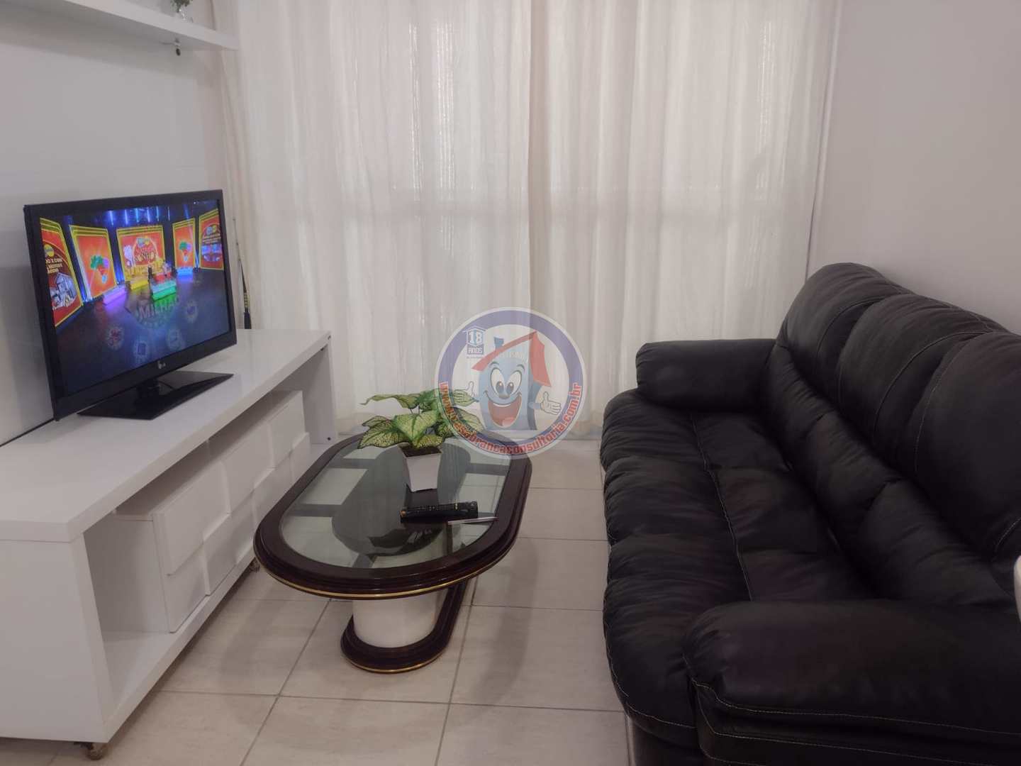 Apartamento à venda e aluguel com 2 quartos, 66m² - Foto 1
