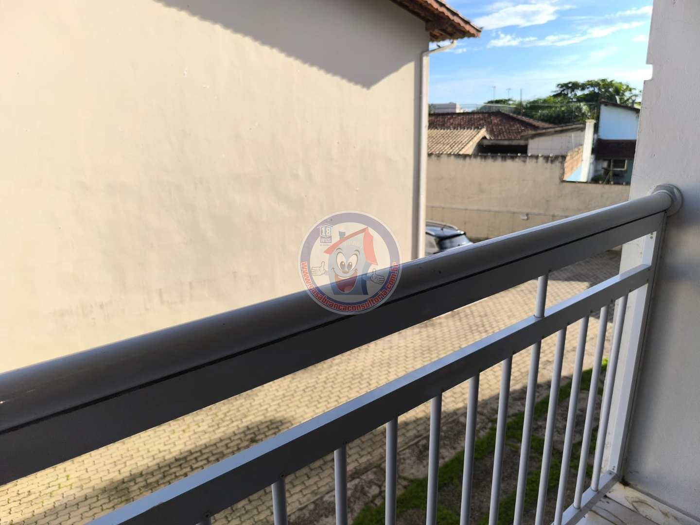 Casa de Condomínio à venda e aluguel com 2 quartos, 80m² - Foto 18