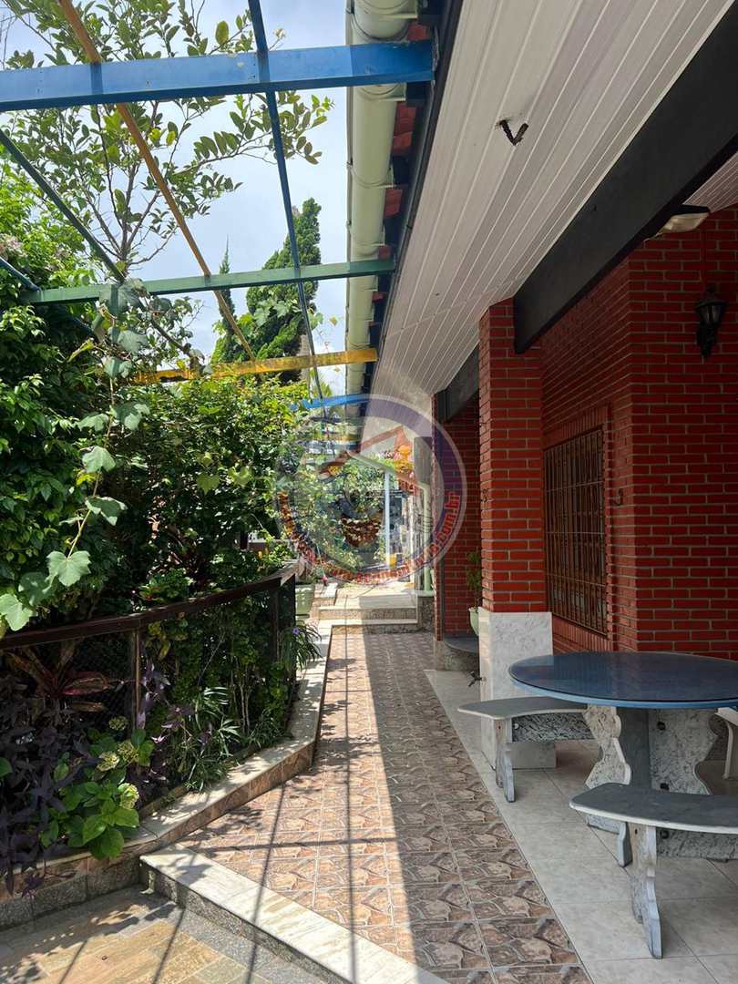 Sobrado à venda e aluguel com 8 quartos, 711m² - Foto 4