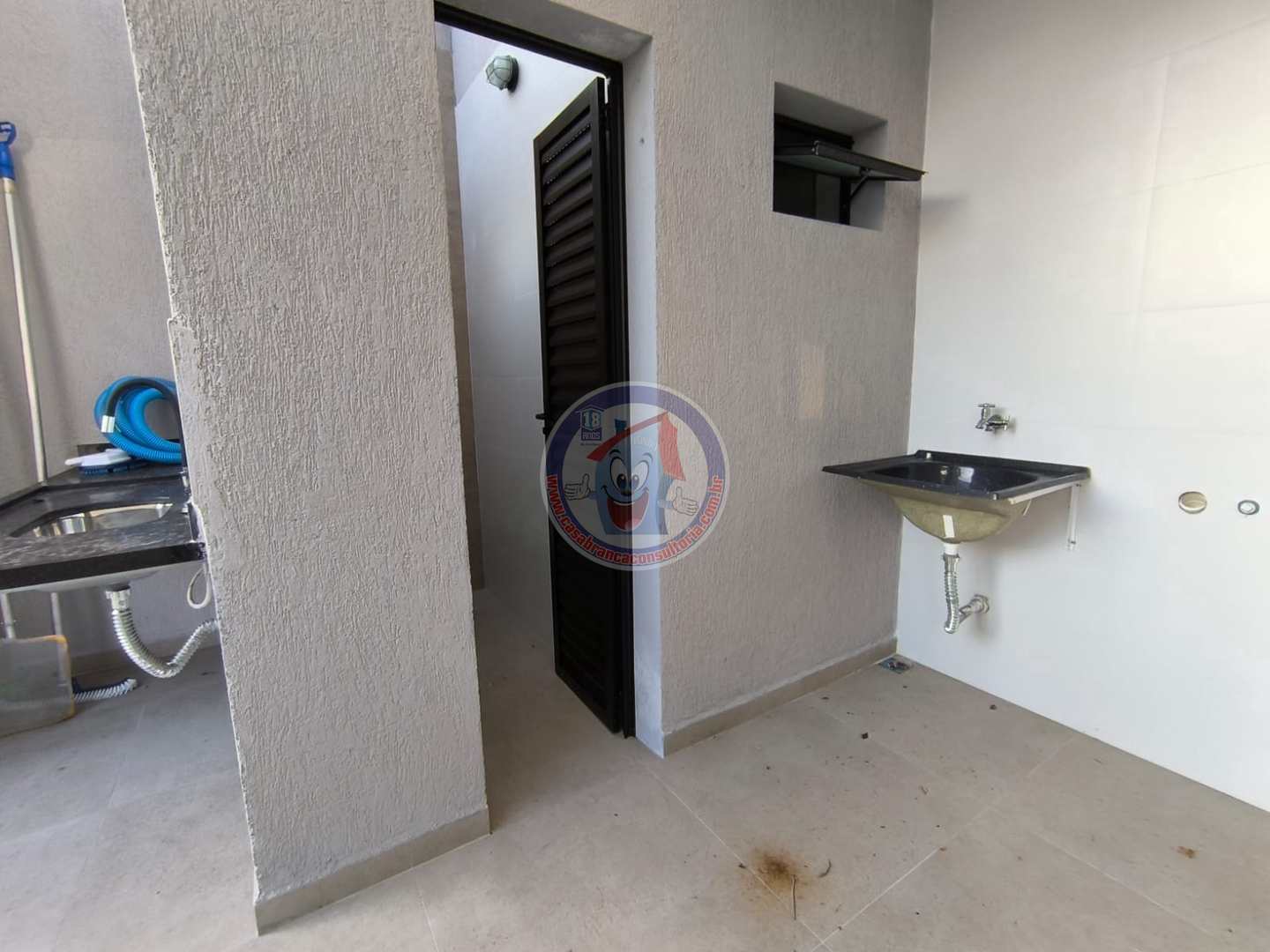 Sobrado à venda e aluguel com 2 quartos, 82m² - Foto 32