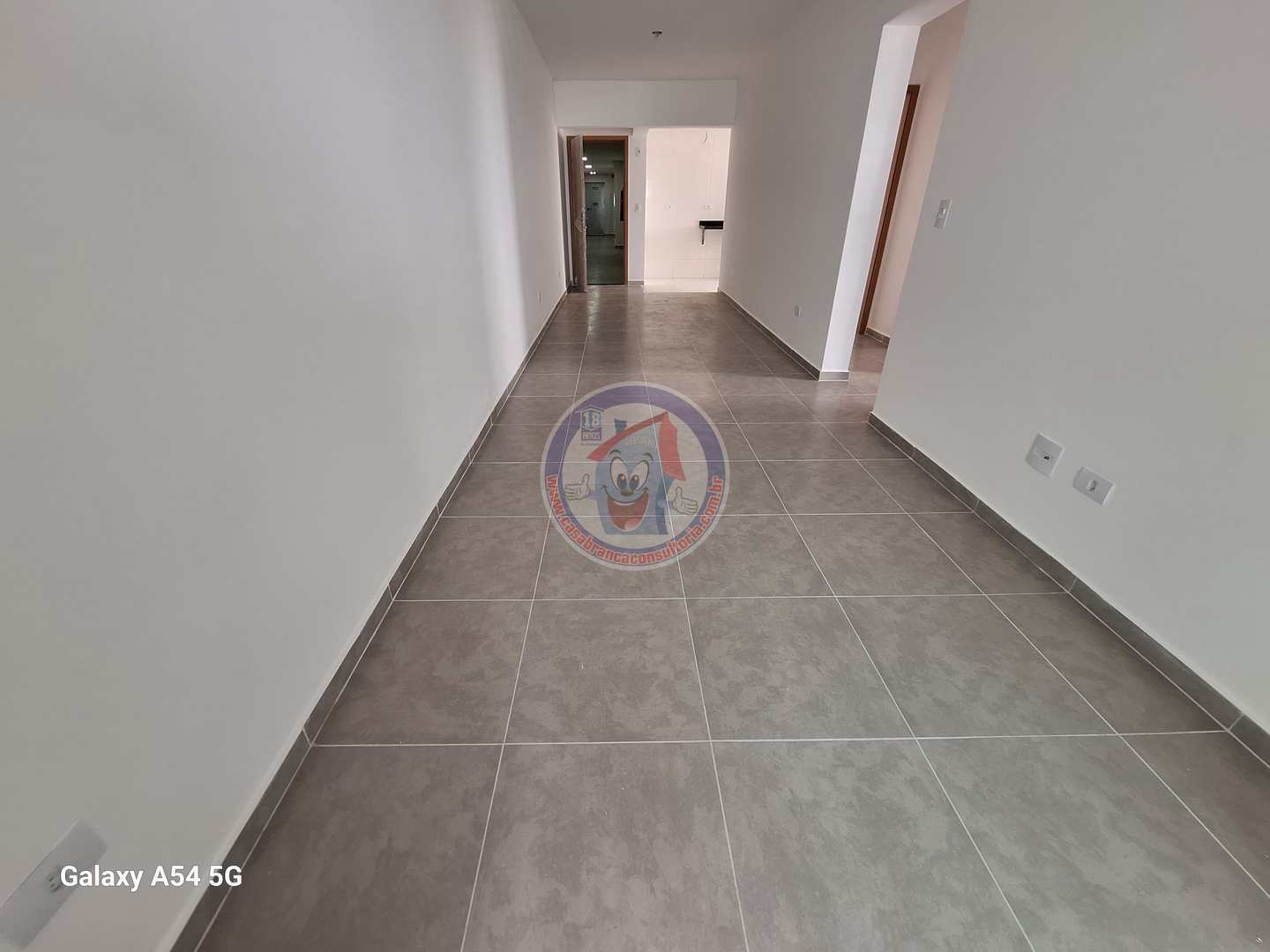 Apartamento à venda e aluguel com 3 quartos, 108m² - Foto 5