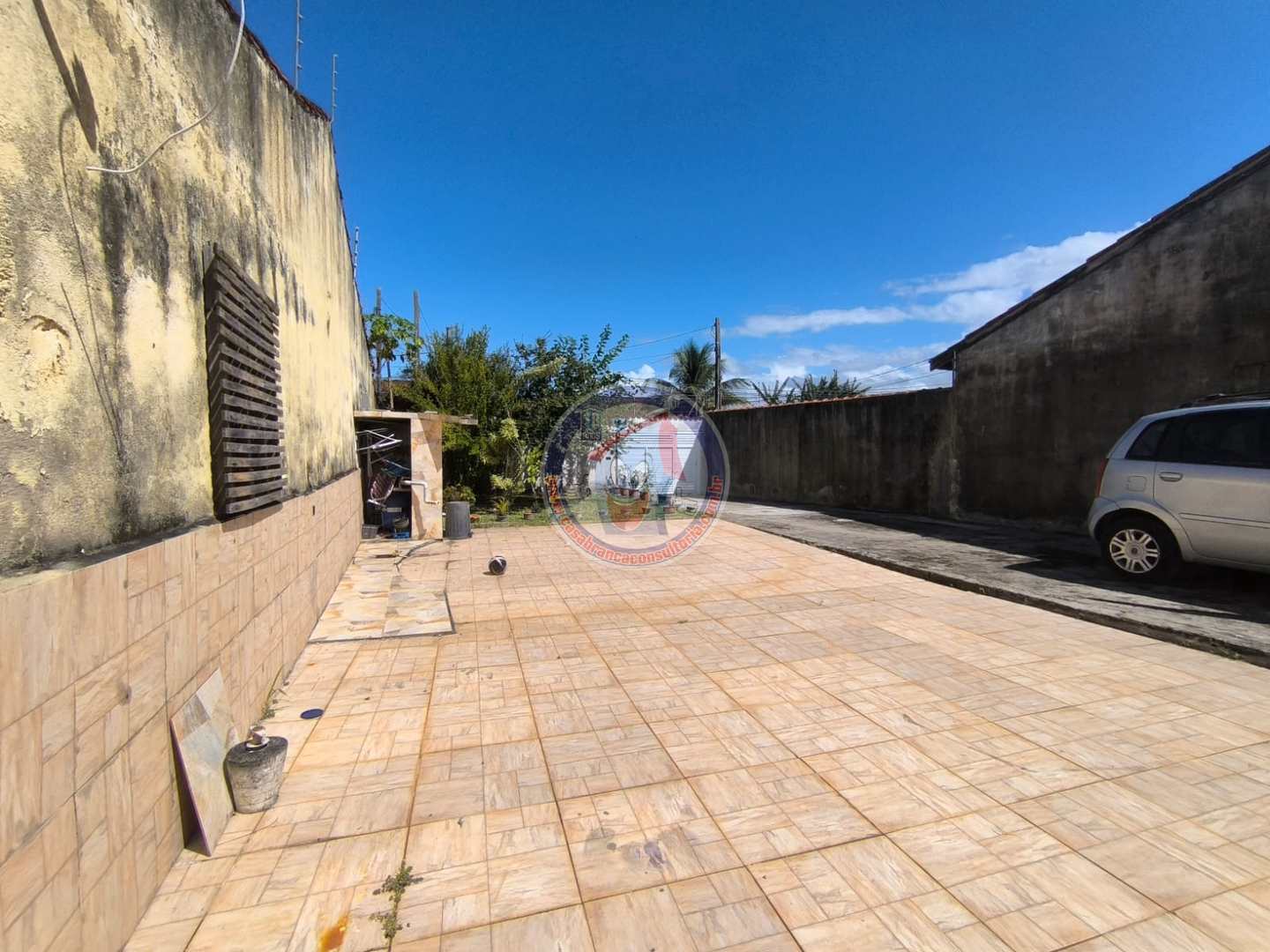 Casa para alugar com 3 quartos, 150m² - Foto 2