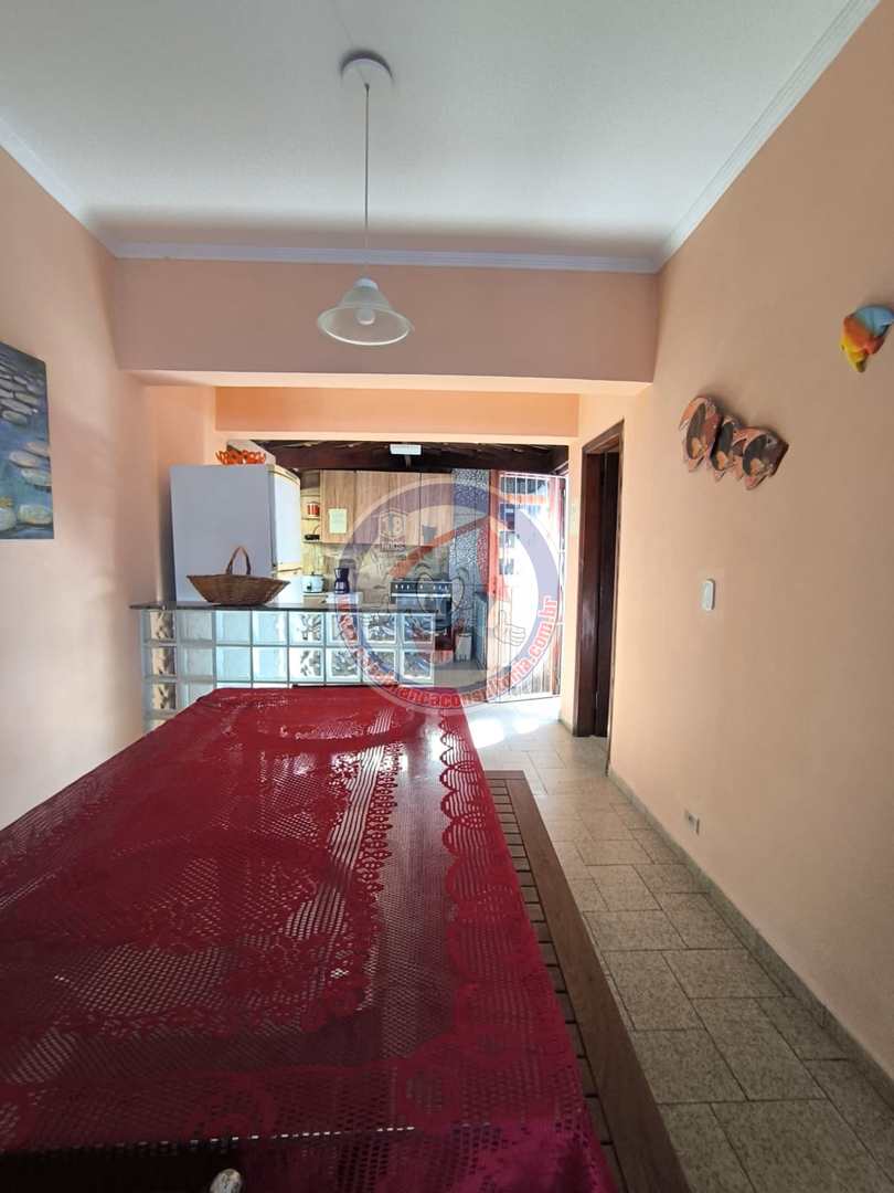 Casa para alugar com 3 quartos, 108m² - Foto 4