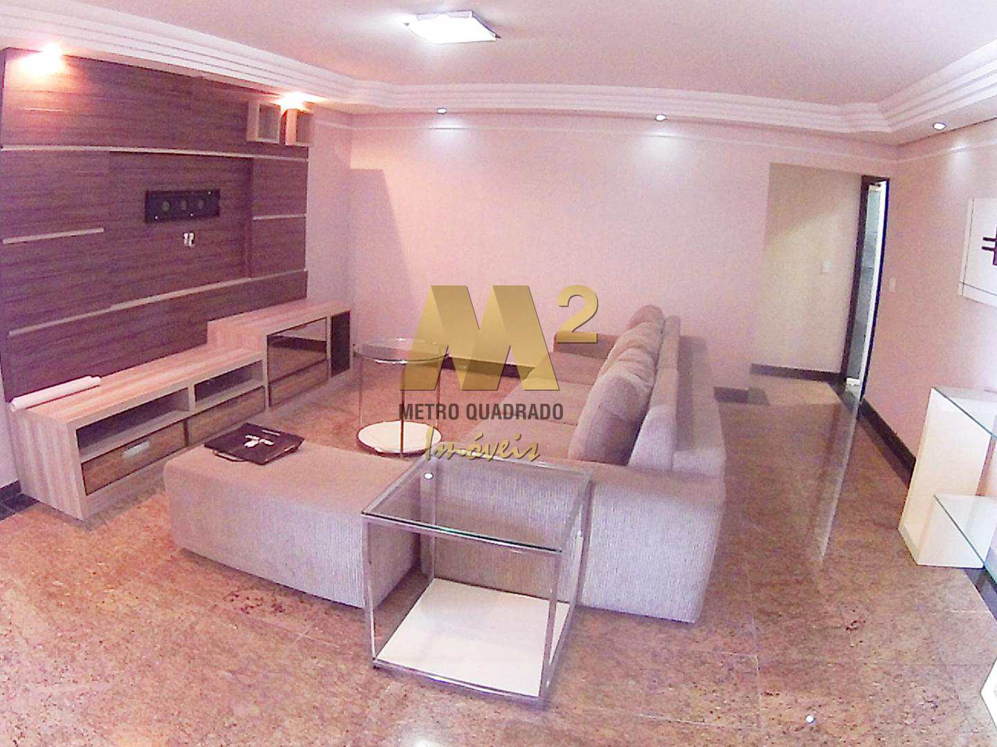 Apartamento à venda com 3 quartos, 210m² - Foto 4