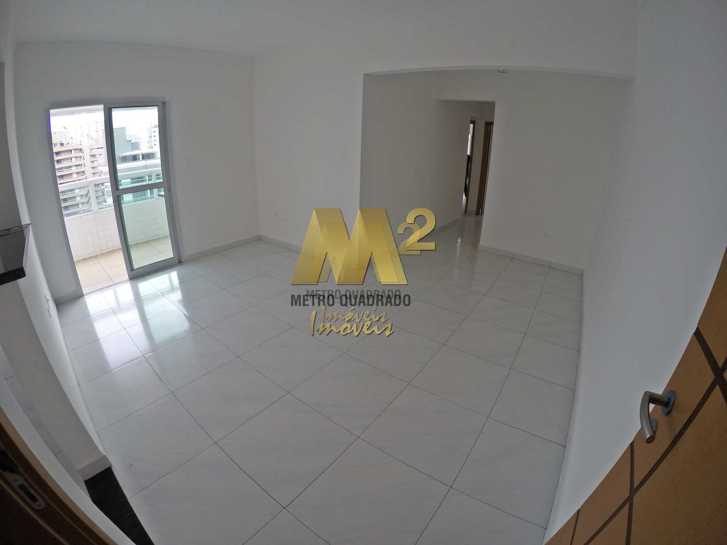 Apartamento à venda com 3 quartos, 94m² - Foto 2