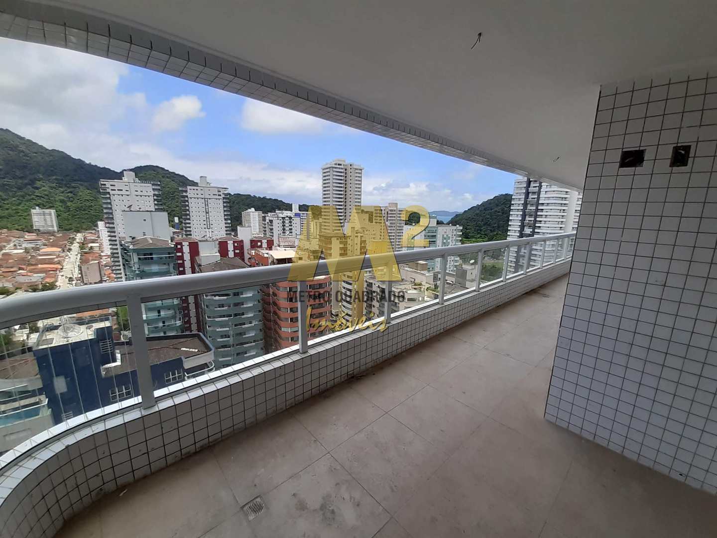 Apartamento à venda com 3 quartos, 144m² - Foto 4