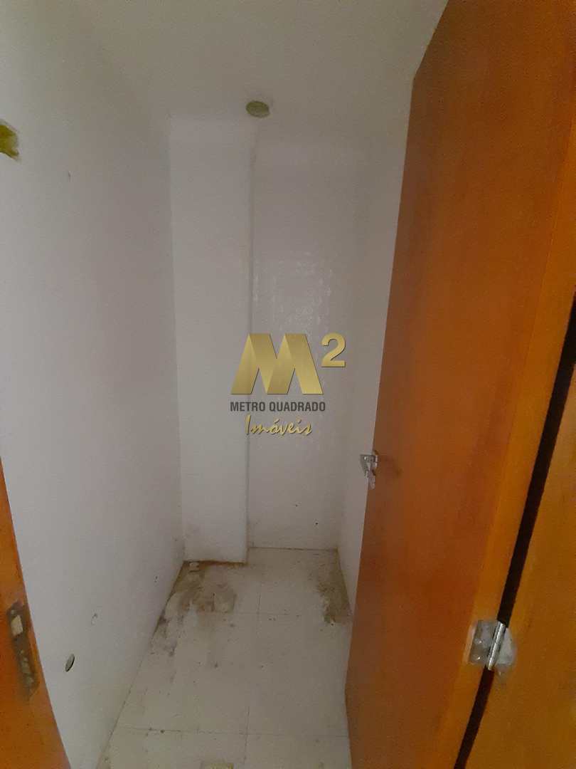 Apartamento à venda com 3 quartos, 162m² - Foto 11