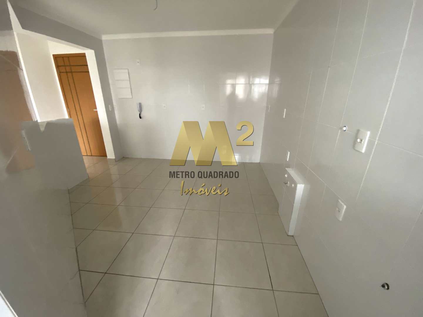 Apartamento à venda com 2 quartos, 75m² - Foto 10